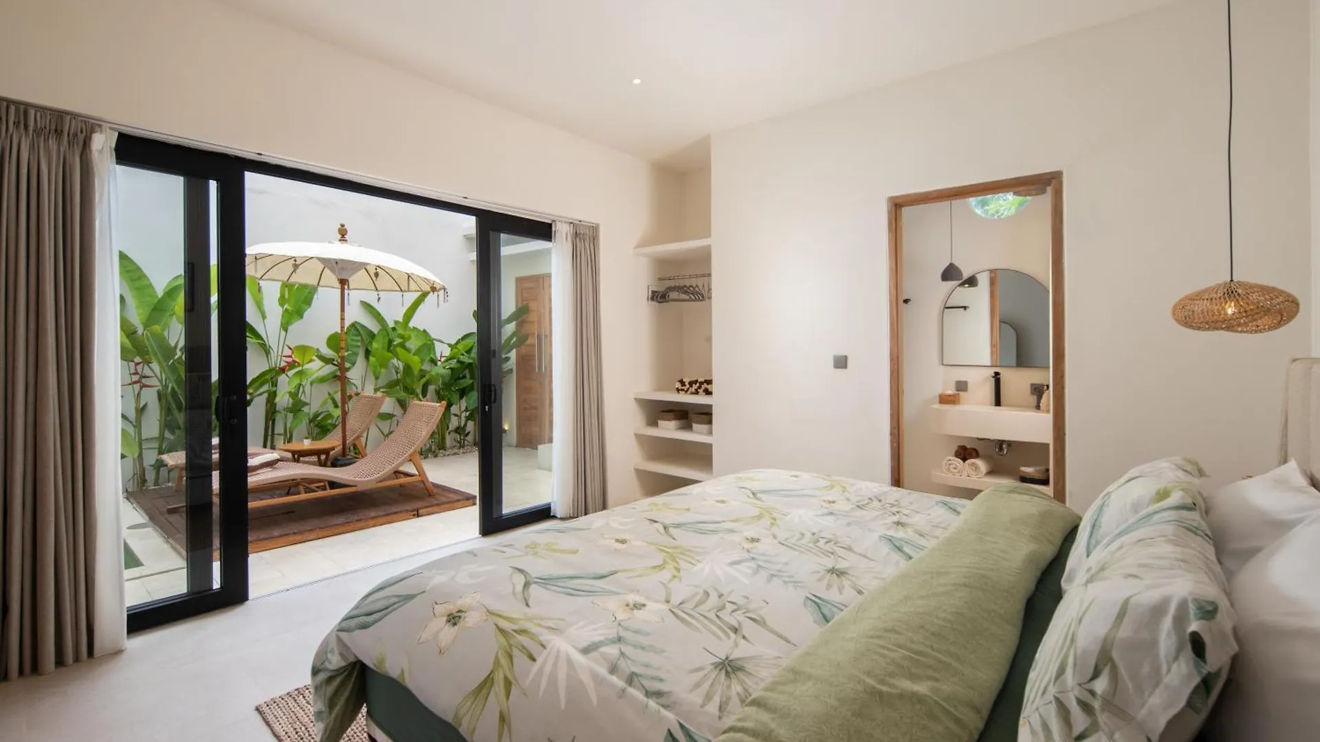 Apartment Cozy New 2 Bdr Close To Beach Uluwatu  Indonesia
